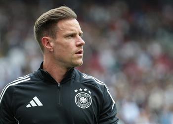 تطورات جديدة بشأن مستقبل تير شتيجن مع برشلونة