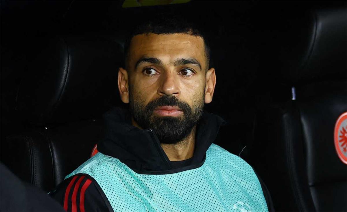محمد صلاح يتعرض لضربة قوية قبل مباراة ليفربول وبرينتفورد