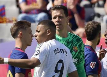 تشيزني عن تألق مبابي أمامه في الكلاسيكو ي شكل تهديد ا دائم ا وأظهر موهبته