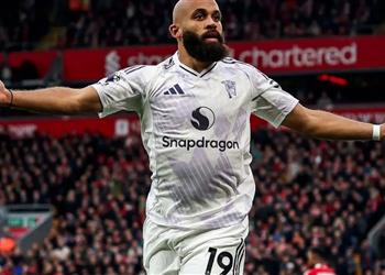 مبيومو يكشف حقيقة السخرية من محمد صلاح في طريقة احتفاله أمام ليفربول