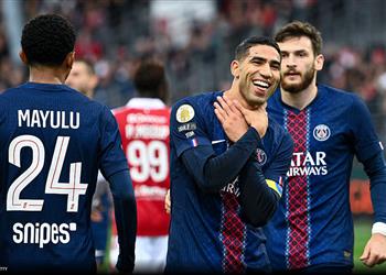 فيديو أشرف حكيمي يقود باريس سان جيرمان لاكتساح بريست بثلاثية في الدوري الفرنسي