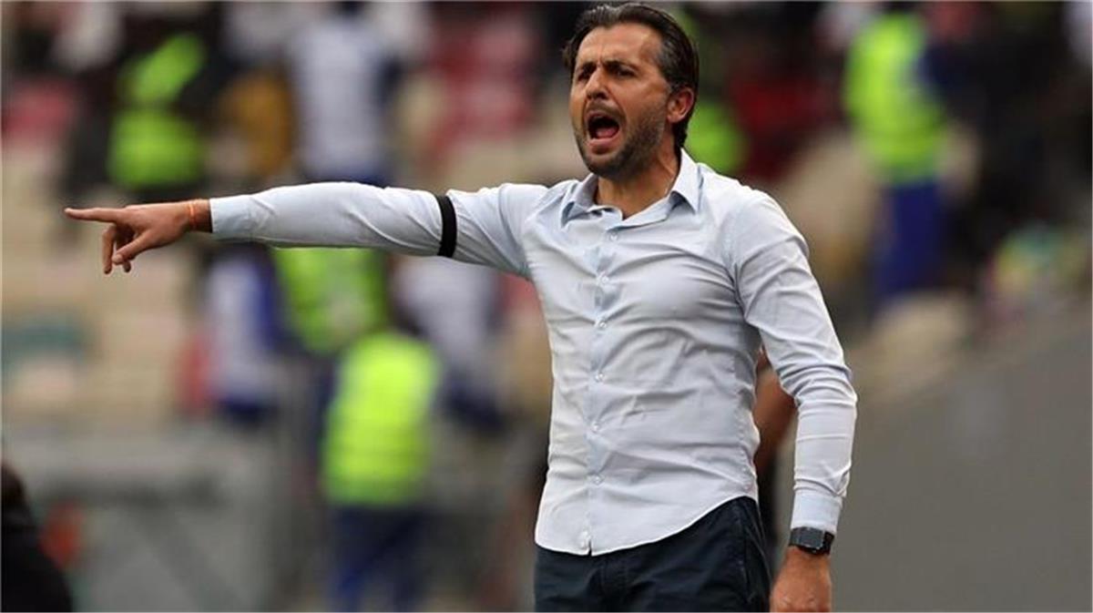 مدرب أنجولا يتغزل في لاعب منتخب مصر قبل أمم إفريقيا.. ويحيي شيكو بانزا