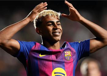 ناني لامين يامال لا يستحق الكرة الذهبية ومقارنته بـ ميسي ورونالدو ستقتله