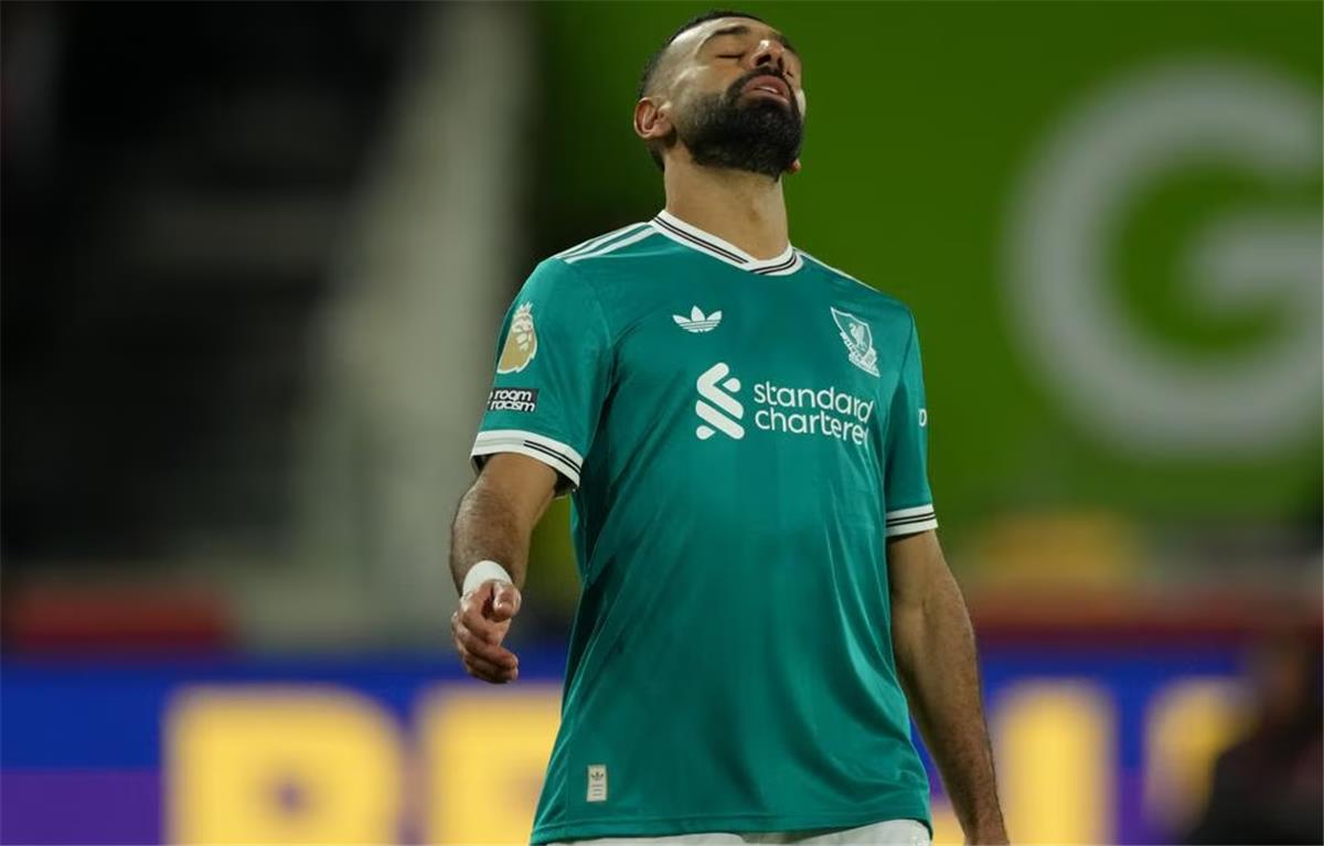 إيكو: جمهور ليفربول خالف التوقعات بتصرفه تجاه محمد صلاح أمام برينتفورد