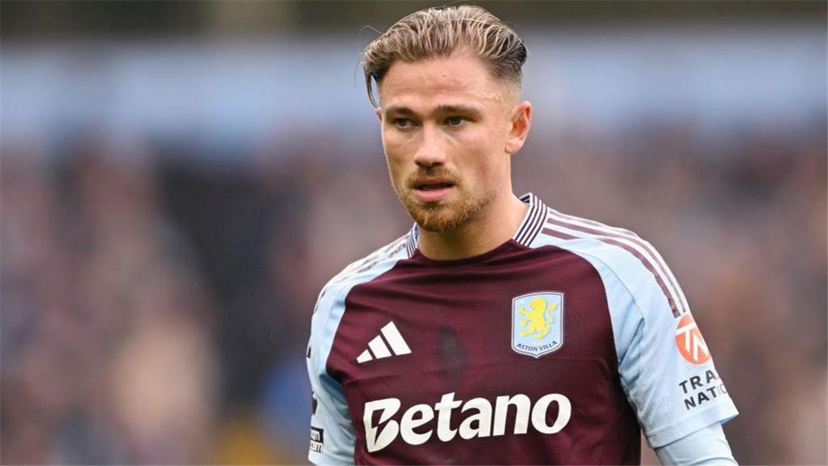 ماتي كاش يسجل هدف أستون فيلا الأول أمام مانشستر سيتي