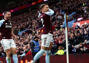 فيديو ماتي كاش يسجل هدف أستون فيلا الأول أمام مانشستر سيتي