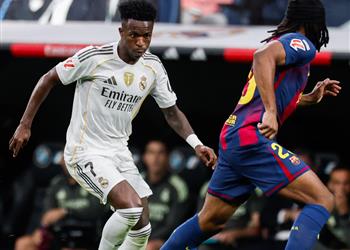 فيديو ألونسو يفك العقدة ريال مدريد بطل الكلاسيكو بثنائية مثيرة أمام برشلونة وينفرد بصدارة الليجا