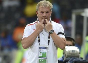 بول بوت مدرب أوغندا يكشف عبر بطولات اختياراته لـ الأفضل في إفريقيا 2025