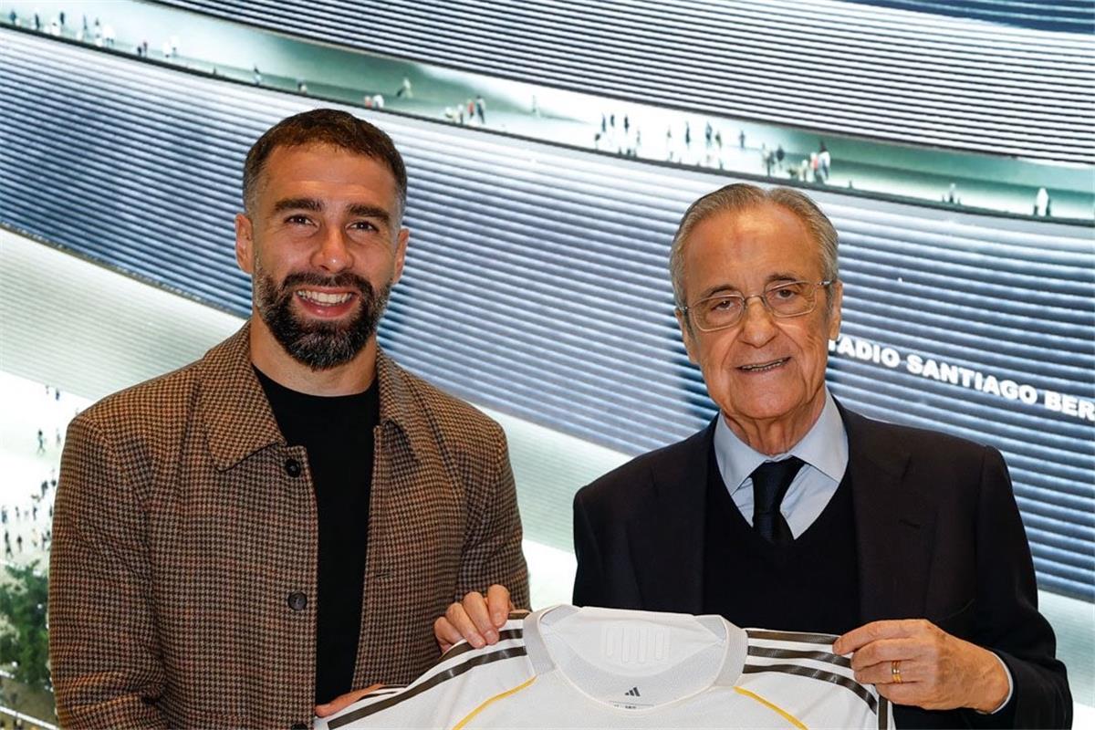 نيوز برو : كارفاخال يُحقق رقمًا مميزًا بعد فوز ريال مدريد على برشلونة في الكلاسيكو نيوز برو : كارفاخال يُحقق رقمًا مميزًا بعد فوز ريال مدريد على برشلونة في الكلاسيكو