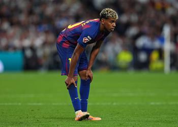 الكلام رخيص لاعب ريال مدريد ينضم إلى حفل السخرية من لامين يامال