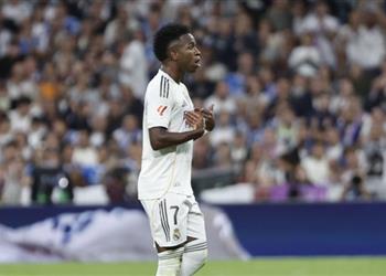 أول رد فعل من ريال مدريد على تصرفات فينيسيوس في الكلاسيكو