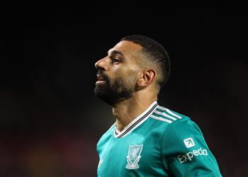 إكسبريس بعد مؤشرات م قلقة سلوت يحتاج لاتخاذ قرار جرئ بشأن محمد صلاح