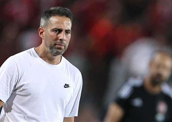 خاص الزمالك يوضح حقيقة التفاوض مع مدرب الأهلي الأسبق ومهلة محددة أمام فيريرا