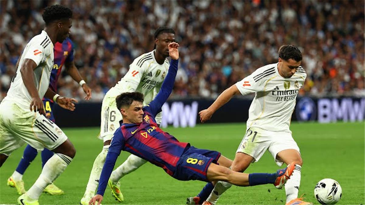 إبراهيم دياز أمام بيدري