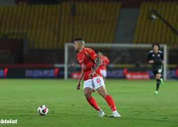 فيديو جراديشار يسجل هدف تعادل الأهلي أمام بتروجيت في الدوري