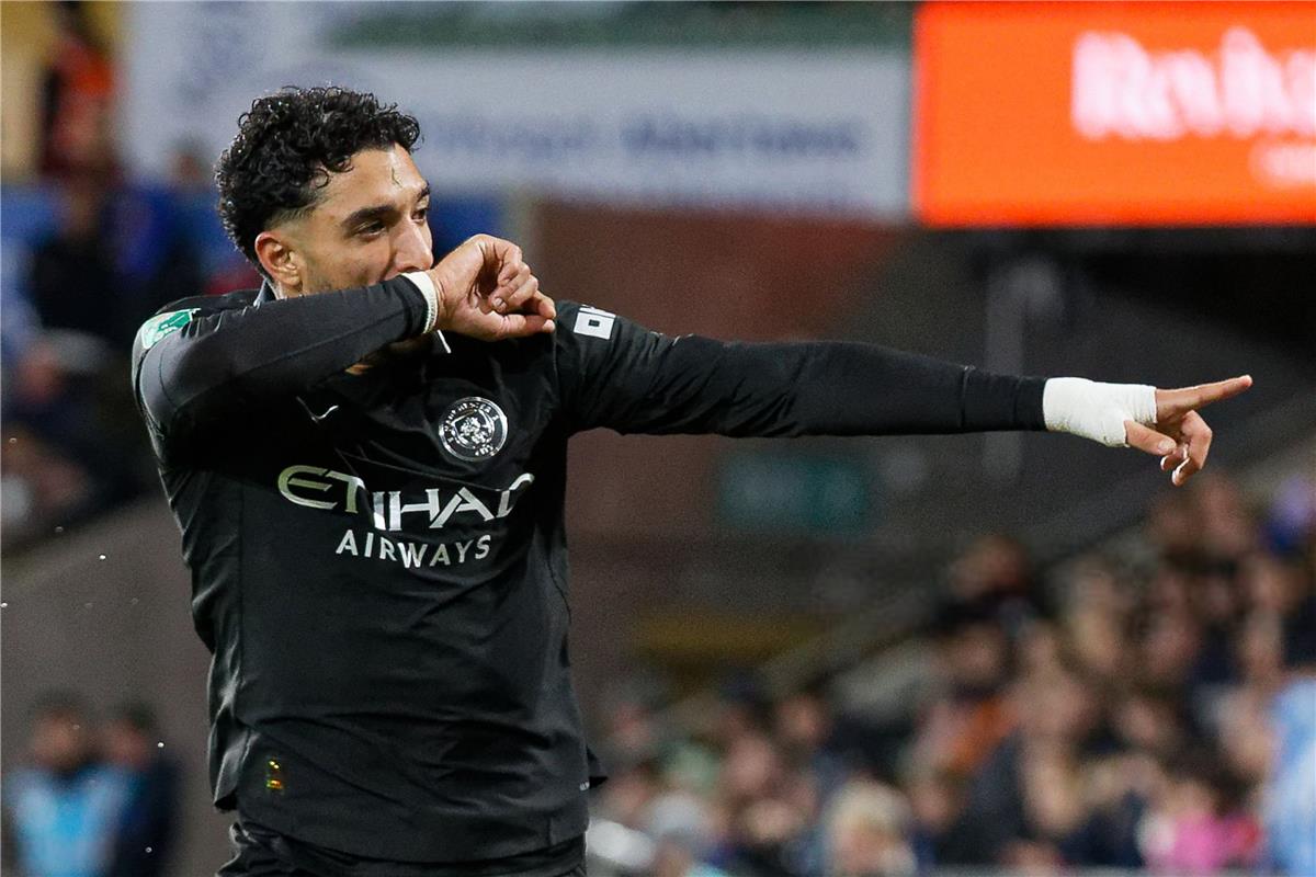 فيديو | ماذا قدم عمر مرموش في مباراة مانشستر سيتي وسوانزي بكأس كاراباو؟