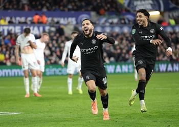 ردود أفعال جماهير مانشستر سيتي بعد تألق عمر مرموش أمام سوانزي ذكرنا بـ أجويرو