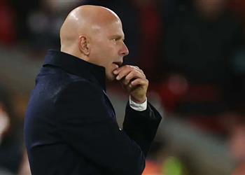 سلوت رغم الخسارة رأيت شيئ ا أعجبني في مباراة ليفربول وكريستال بالاس