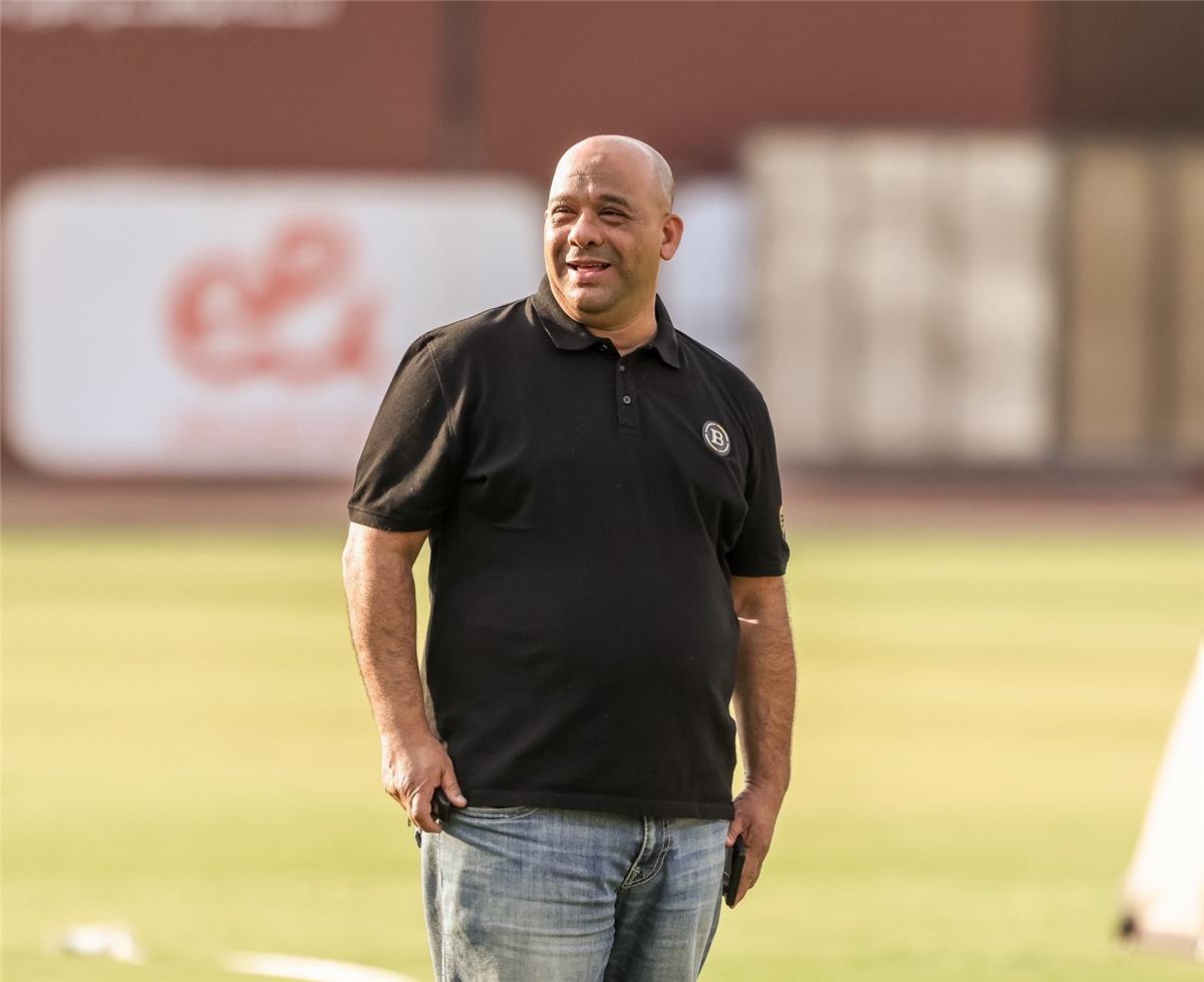 وليد صلاح الدين: توروب لم يطلب رحيل لاعب الأهلي.. وواجهنا سوء توفيق رهيب