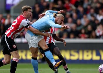 فيديو هالاند يقود مانشستر سيتي لفوز صعب على برينتفورد في الدوري الإنجليزي