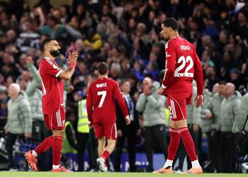 ستيف نيكول محمد صلاح يعاني بسبب سلوت وليفربول في حالة يرثى لها