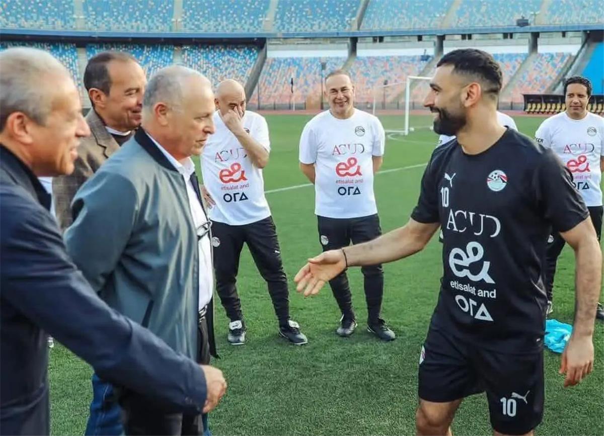 هاني أبو ريدة يكشف حقيقة تدخل محمد صلاح في قرارات مدرب منتخب مصر