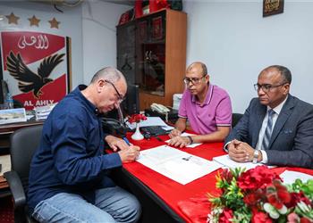 بوجود قائمة الخطيب كاملة مجلس الأهلي يعتمد أوراق المرشحين في انتخابات النادي