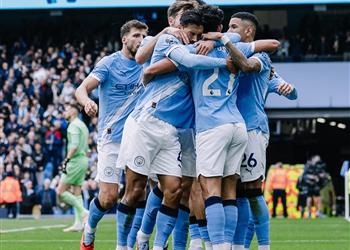 لاعب مانشستر سيتي يفكر في الاعتزال بسبب الإصابات