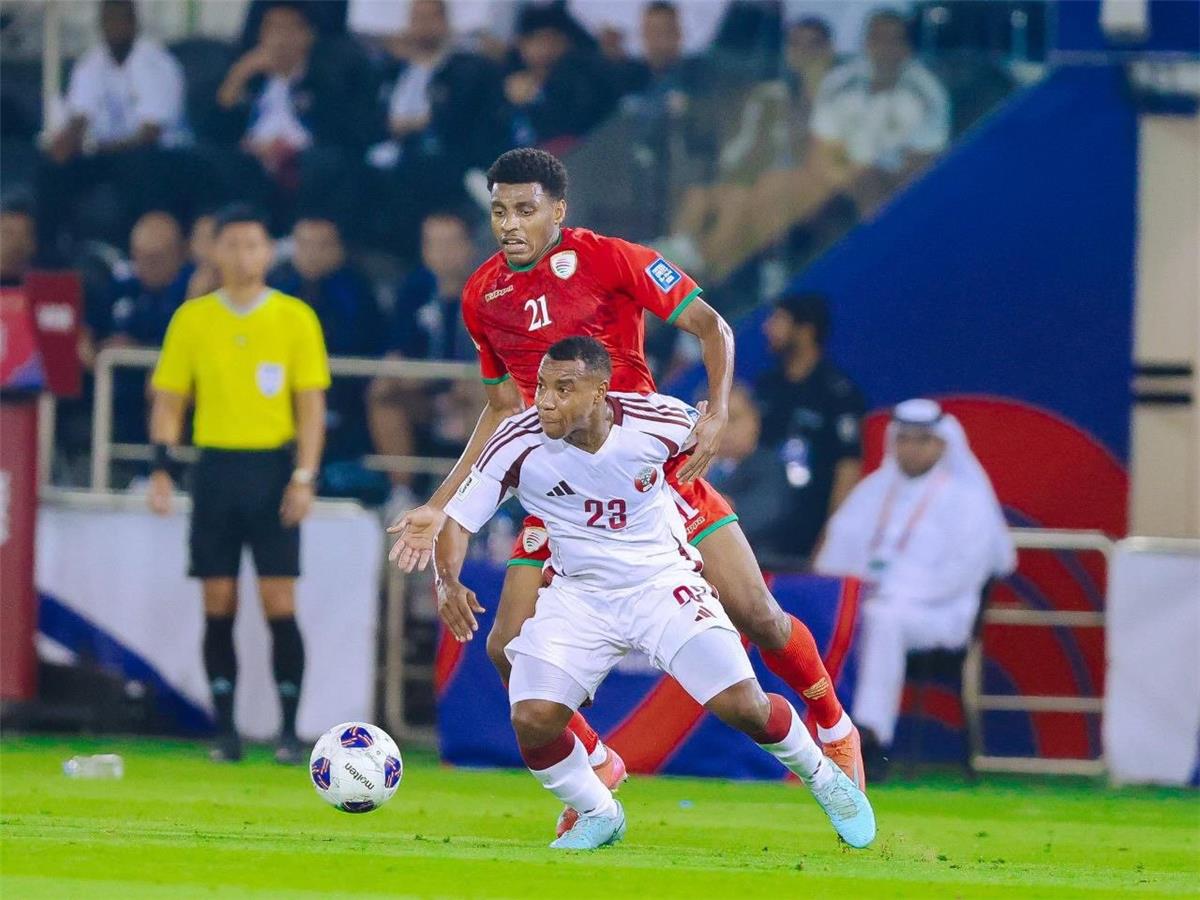 التعادل السلبي يحسم مباراة قطر وعمان في تصفيات كأس العالم