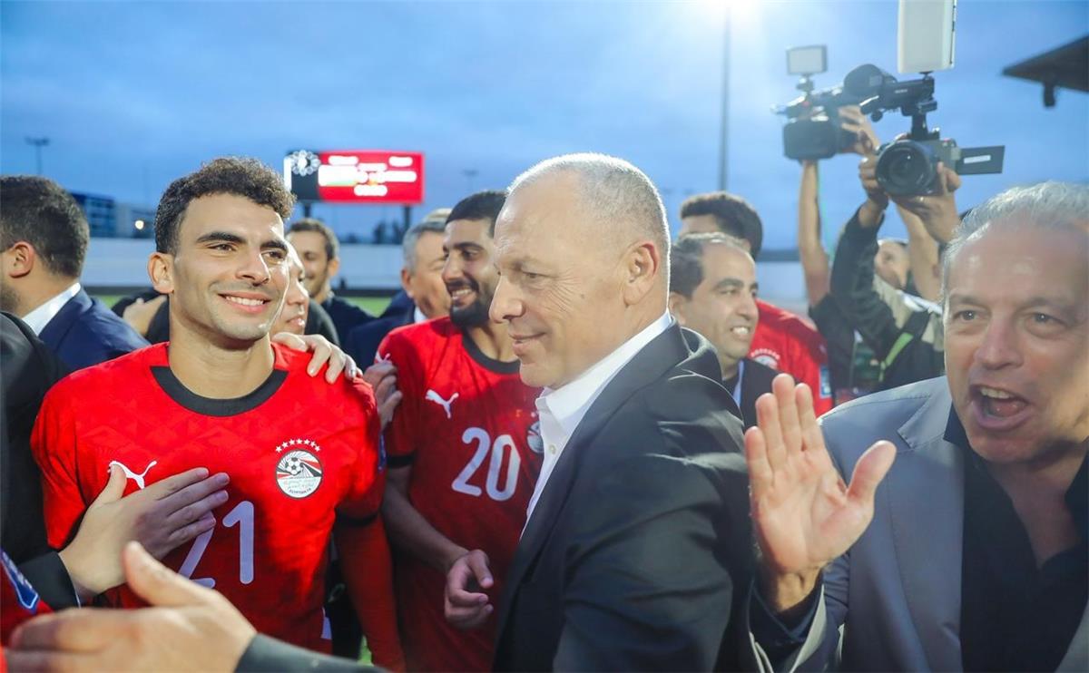 شبكة موطني : هاني أبو ريدة يرد على أنباء رحيل حسام حسن حال الفشل في كأس أمم إفريقيا