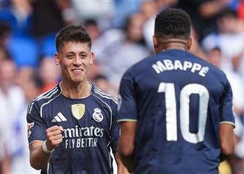 ريال مدريد يحدد ثلاثة لاعبين لتدعيم خط الدفاع والكشف عن الهدف الرئيسي