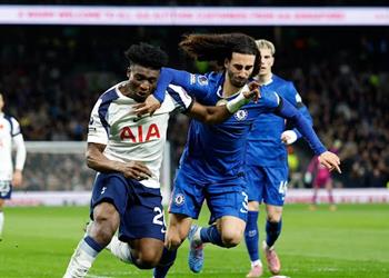 فيديو تشيلسي يحسم ديربي لندن أمام توتنهام ويدخل المربع الذهبي في الدوري الإنجليزي