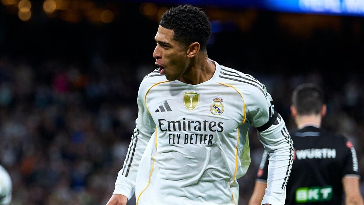 نيوز برو : فينيسيوس يهدر ركلة جزاء وبيلينجهام يسجل هدف ريال مدريد الثالث أمام فالنسيا