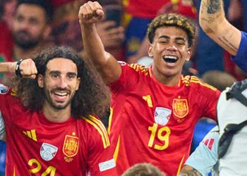 كوكوريلا أتطلع لمواجهة لامين يامال ومباراة برشلونة لا يمكن توقعها