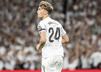 دين هويسن نقد لامين يامال وفينيسيوس مبالغ فيه والجميع يريدون الفوز بكأس العالم