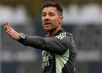 آس توضح حقيقة الأزمات الداخلية في ريال مدريد ومصير ألونسو بعد النتائج الأخيرة