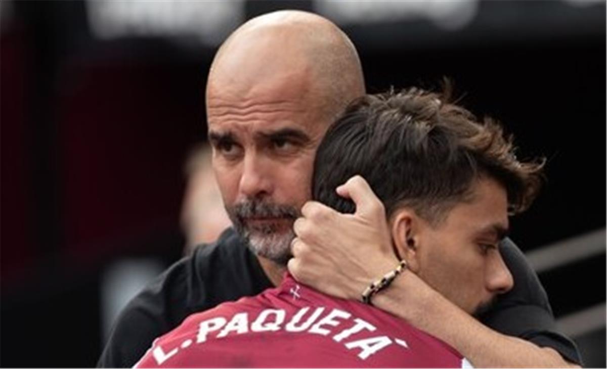 باكيتا يكسر صمته ويوضح تأثير فشل انضمامه إلى مانشستر سيتي على حالته النفسية