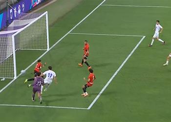 فيديو بمهارة رائعة أوستون أورونوف يسجل هدف أوزبكستان الثاني أمام مصر