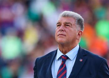 ماركا برشلونة يراقب لاعبه السابق من جديد