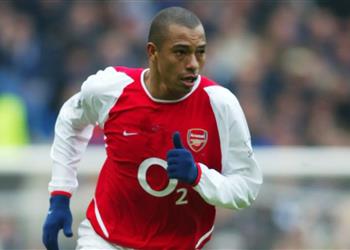 جيلبرتو سيلفا يحث إدارة آرسنال على التعاقد مع لاعب ريال مدريد