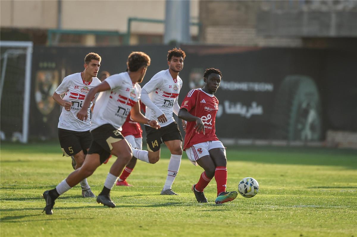 فيديو | الأهلي يهزم الزمالك بثلاثية في قمة بطولة الجمهورية 2005