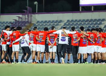 حسام حسن يحذر لاعبي منتخب مصر قبل مواجهة الرأس الأخضر