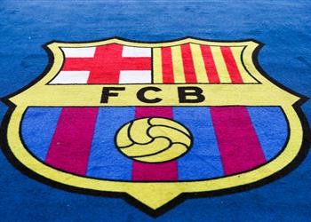 من أصول عربية هانز فليك معجب بـ جناح هجومي لتعزيز صفوف برشلونة