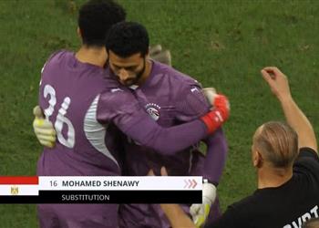 فيديو رد فعل غاضب من محمد الشناوي على تغييره في مباراة مصر والرأس الأخضر