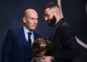 بنزيما زيدان رقم 1 لتدريب فرنسا وريال مدريد يدين بالفضل لـ فلورنتينو بيريز