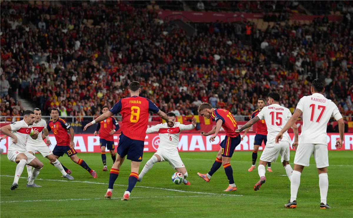 فيديو | إسبانيا تتأهل إلى كأس العالم للمرة الـ 17 في تاريخها بعد التعادل مع تركيا
