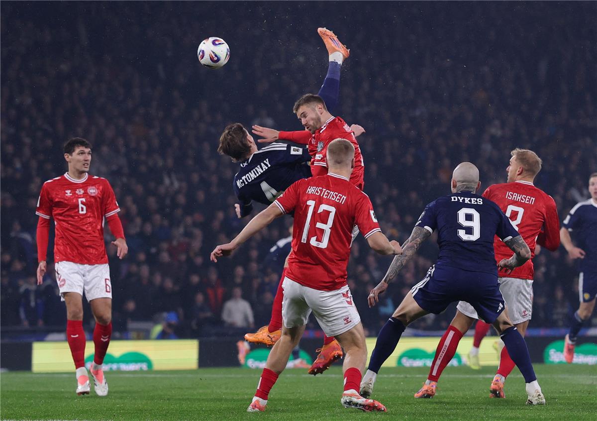 اكستلندا والدنمارك