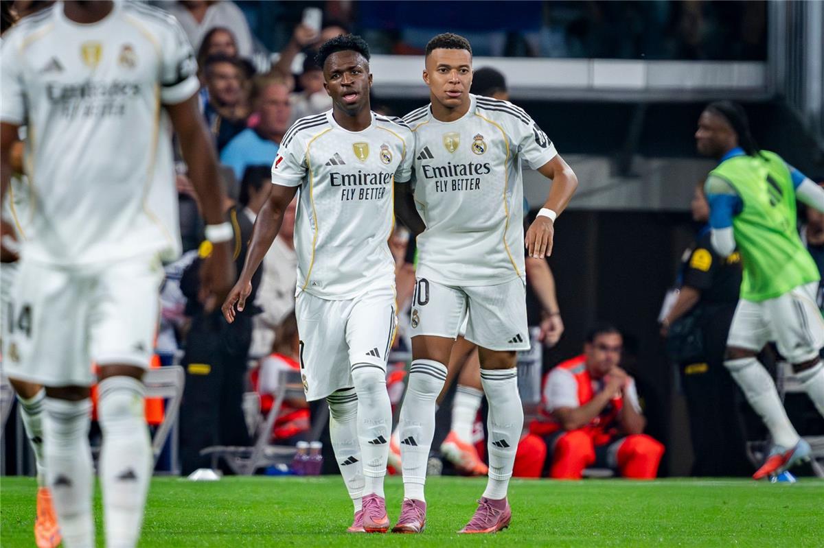 مبابي وفينيسيوس