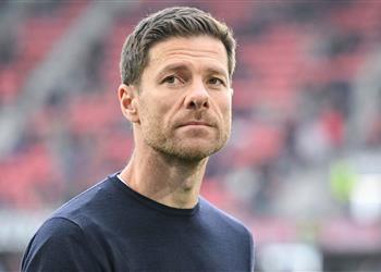 لاعب ريال مدريد يتلقى عرض ا من الدوري الإنجليزي