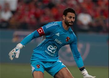 محمد الشناوي يغادر مباراة الأهلي وشبيبة القبائل مصاب ا